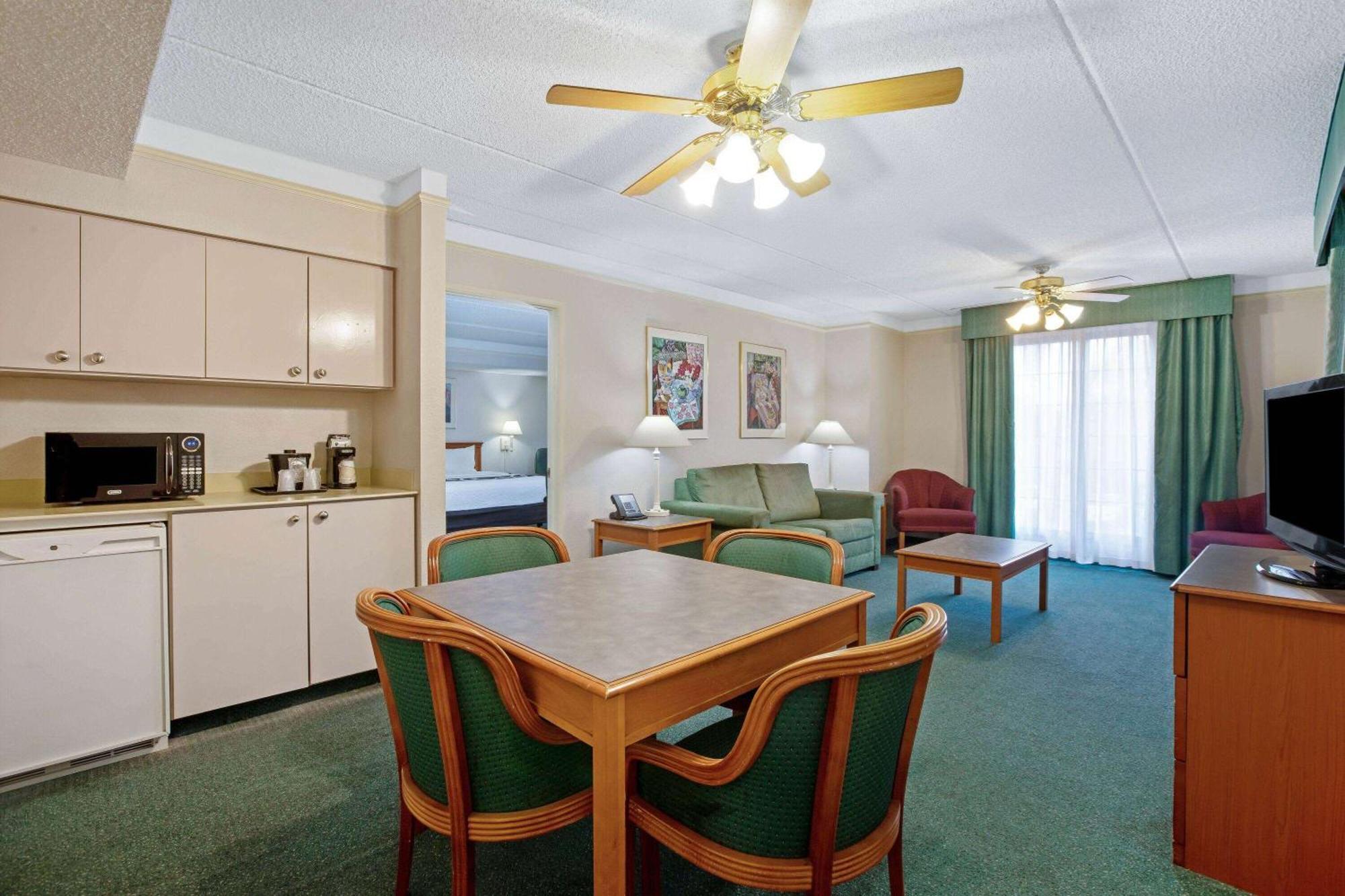 La Quinta Inn By Wyndham Stockton Eksteriør billede