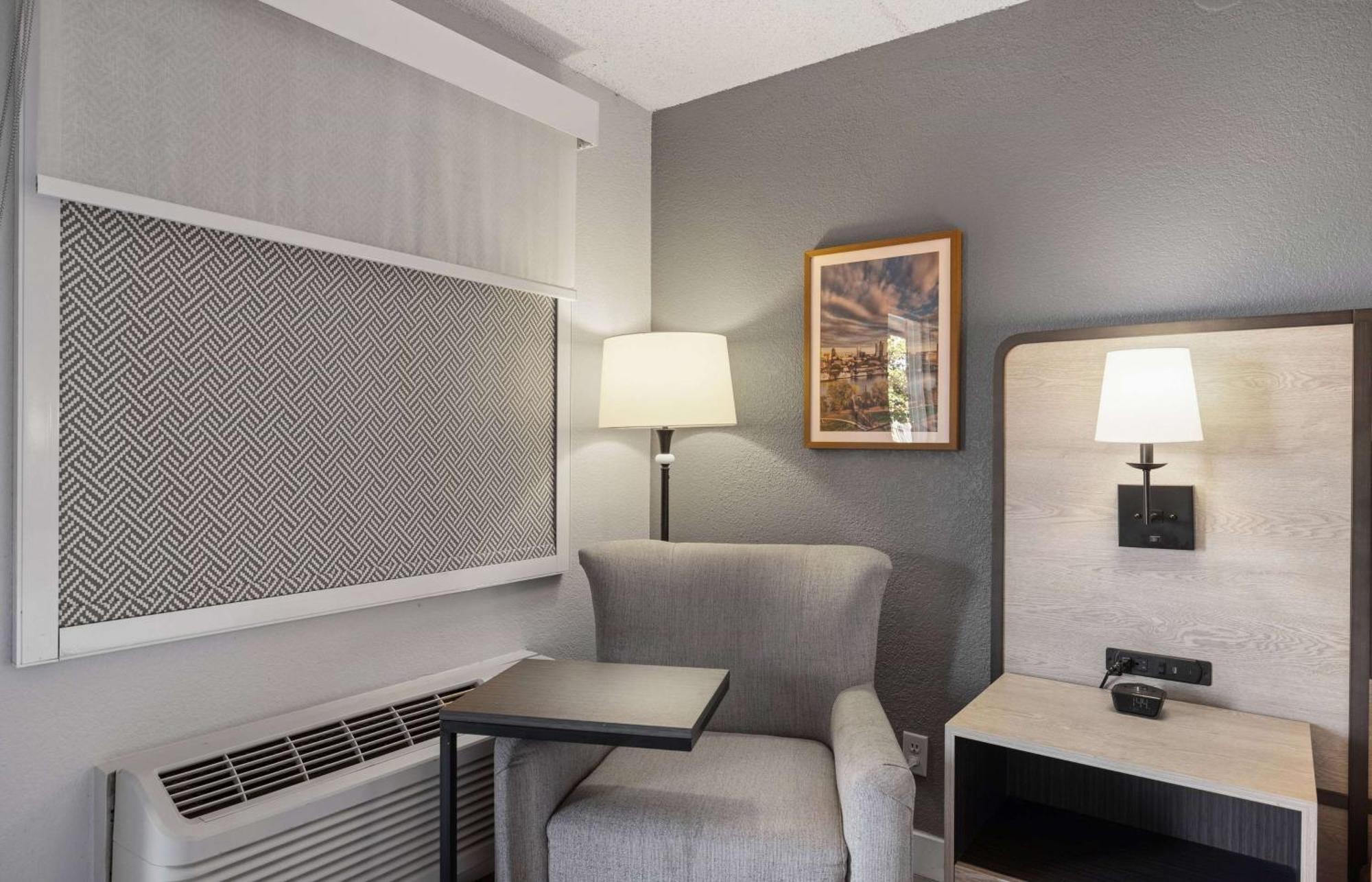 La Quinta Inn By Wyndham Stockton Eksteriør billede