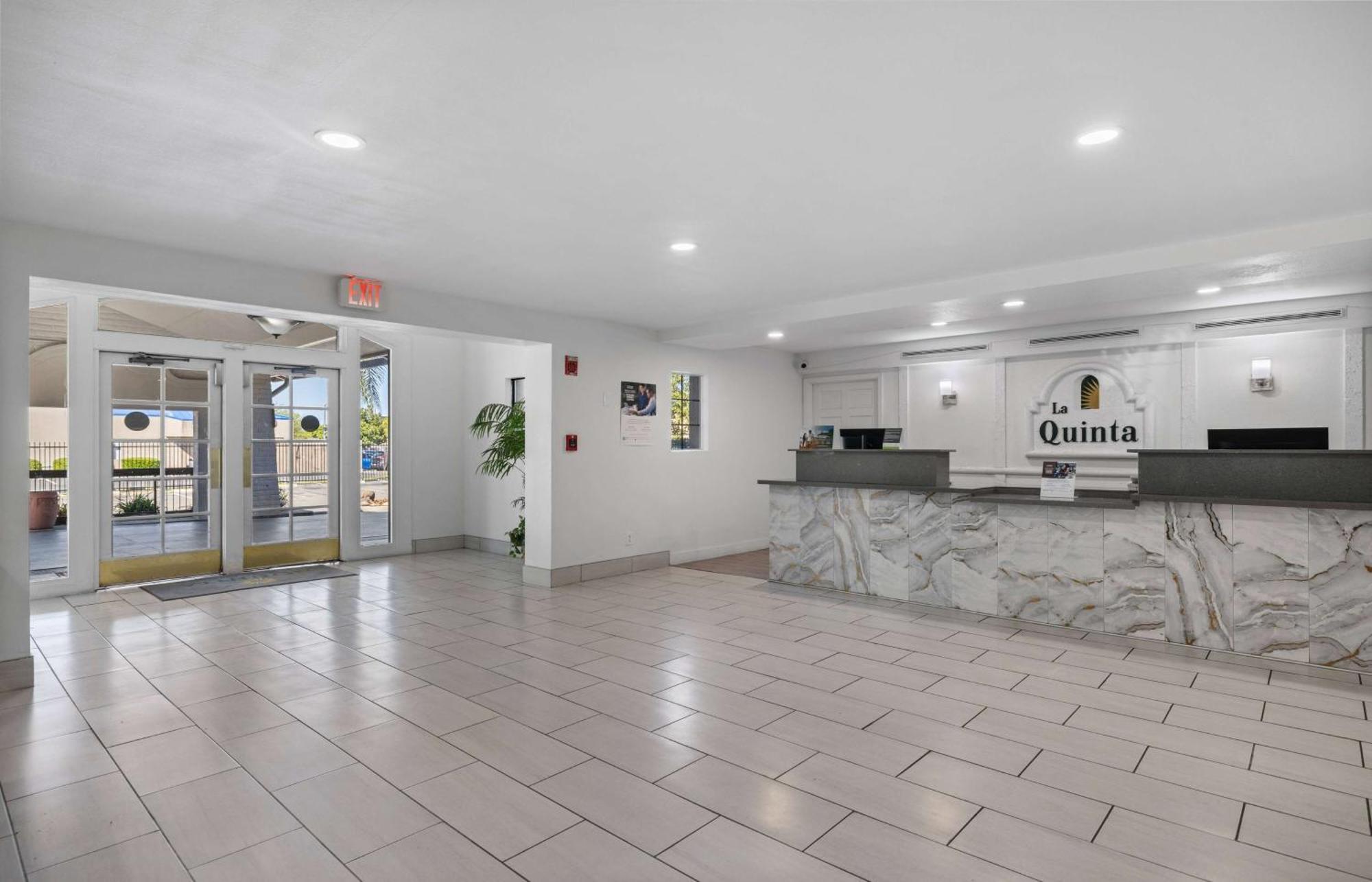 La Quinta Inn By Wyndham Stockton Eksteriør billede